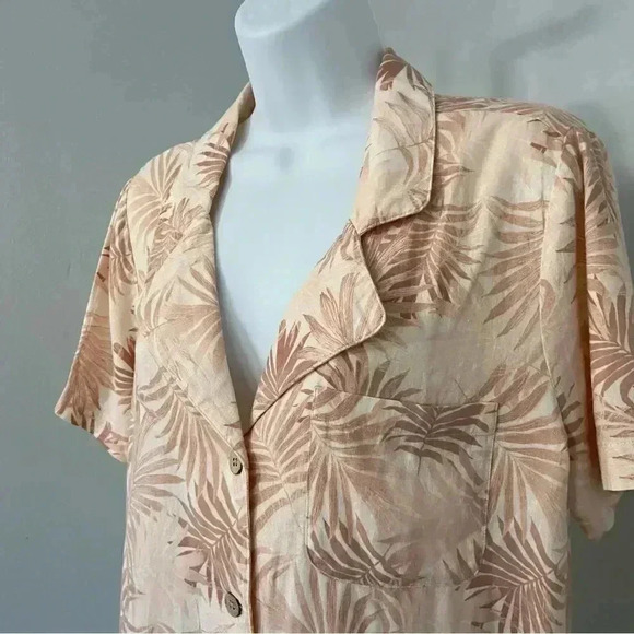 NEW Faherty Linen Paradise Cove Palm Print Top size Medium - Picture 7 of 7